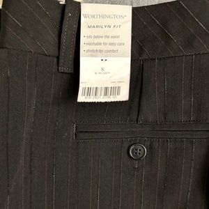 NWT Worthington Dress Pants, Stretch, Sz 8, Black w/red silver pinstripes